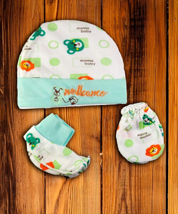 Pack of Cap, Mittens & Shoes