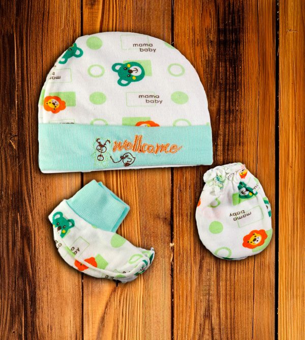 Pack of Cap, Mittens & Shoes